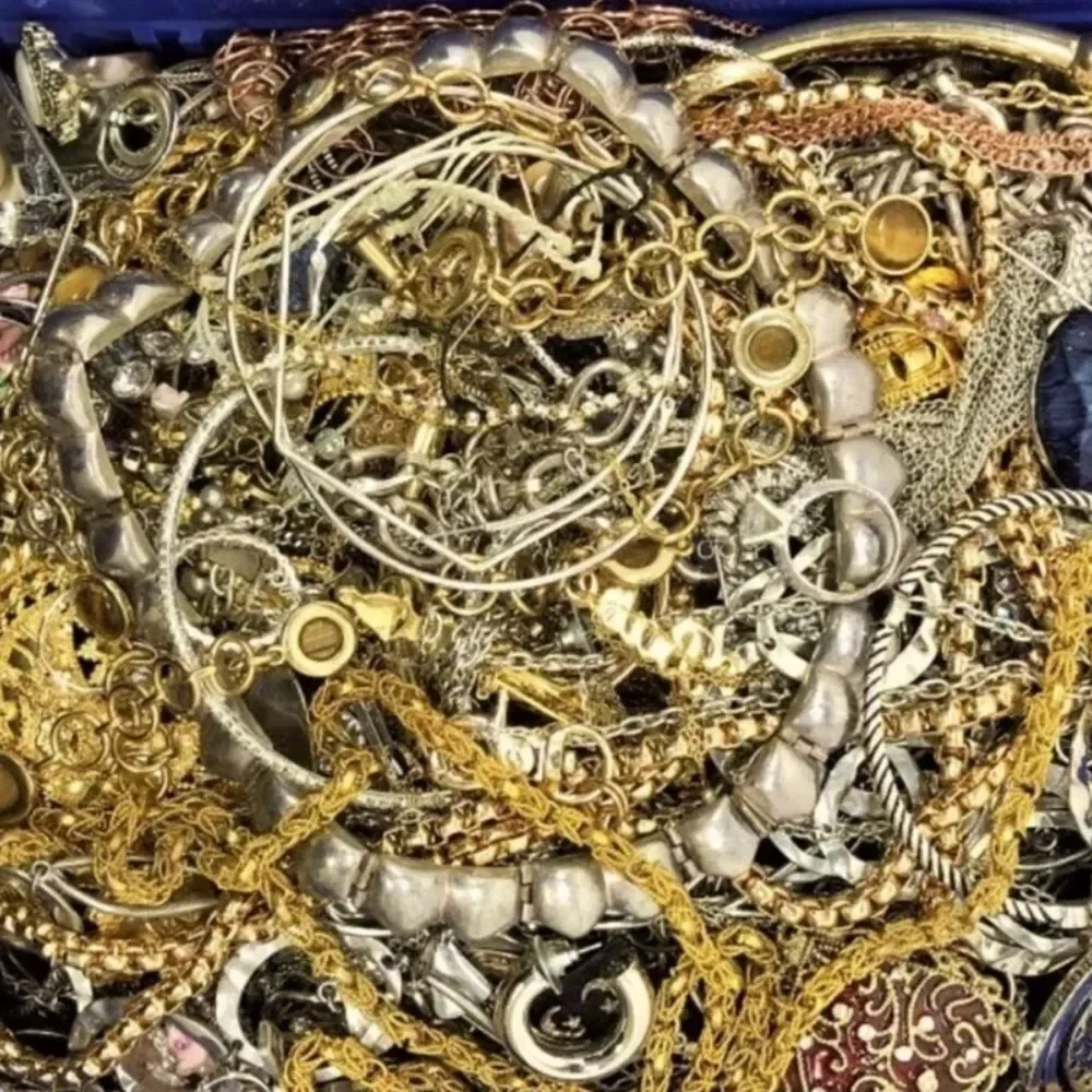 Big Estate Sale jewelry lot~ 3 LBs All wearable gold silver pearls rhine…